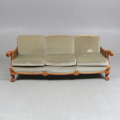 Antique Chippendale style sofa