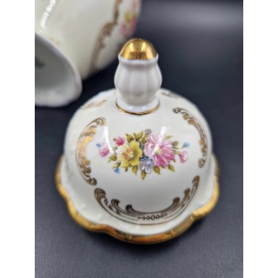 Porcelain "Schezer" vase