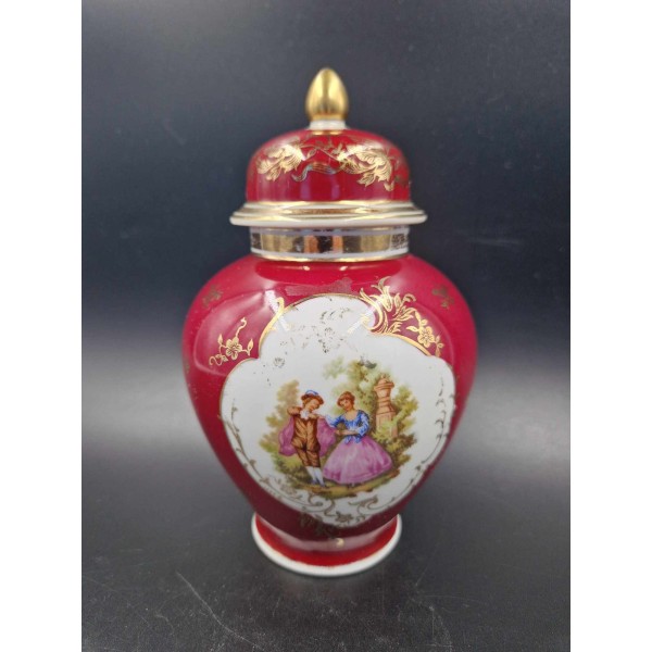 Porcelain urn