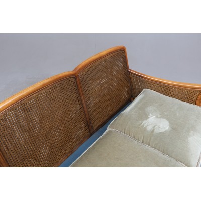Senovinė “Chippendal” stiliaus sofa