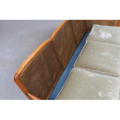 Senovinė “Chippendal” stiliaus sofa