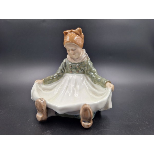 Collectible Royal Copenhagen porcelain figurine Amager Girl