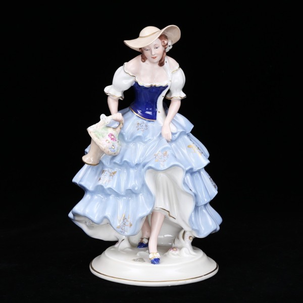 Porcelain statuette (Royal Dux)