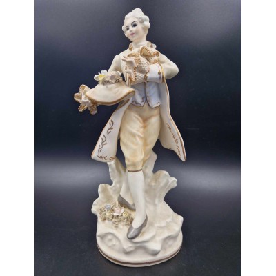 Porcelain figurine "Gentleman"