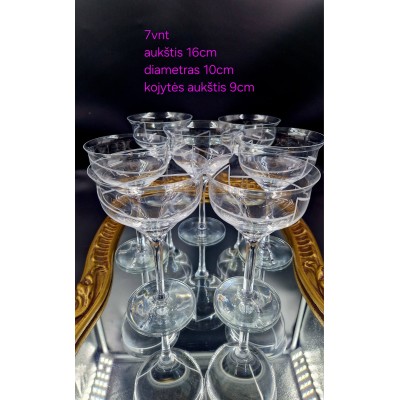 Crystal glasses (7pcs)