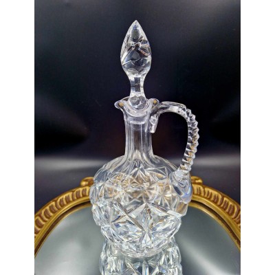 Wine carafe