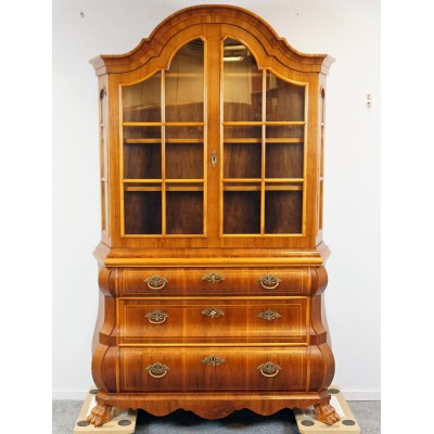 Antique Baroque chest of drawers
