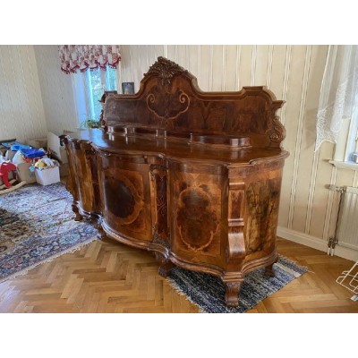 Louis XV style chest of drawers