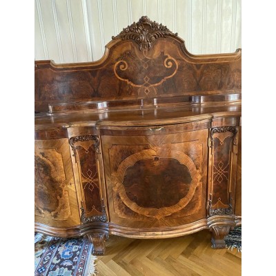 Louis XV style chest of drawers