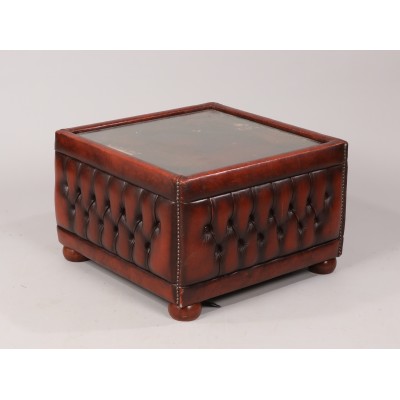 Chesterfield table