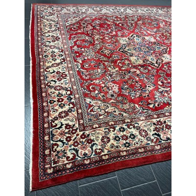 Hand-knotted Persian carpet "Sarouck"