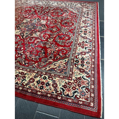 Hand-knotted Persian carpet "Sarouck"