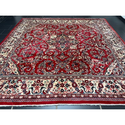 Hand-knotted Persian carpet "Sarouck"