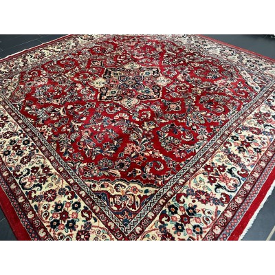 Hand-knotted Persian carpet "Sarouck"
