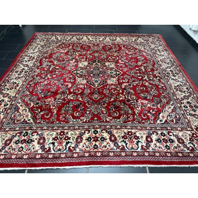 Hand-knotted Persian carpet "Sarouck"