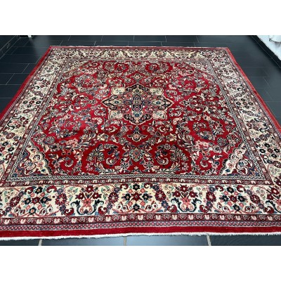 Hand-knotted Persian carpet "Sarouck"