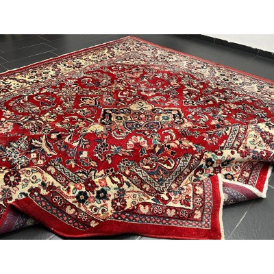 Hand-knotted Persian carpet "Sarouck"