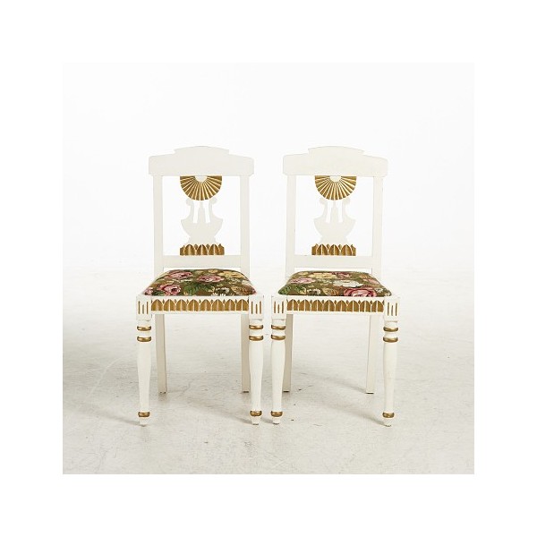 Antique chairs (2 pieces)