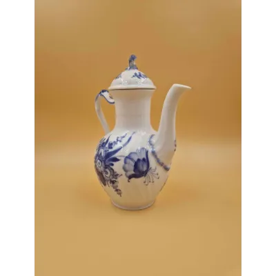 „Royal Copenhagen“ porcelianinis kavos/arbatos indas „Blue Flower Curved“