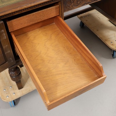 English style desk