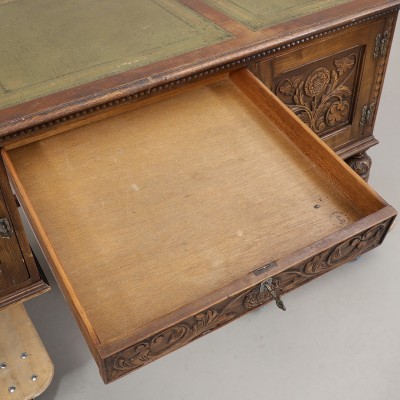 English style desk