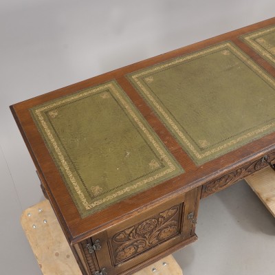 English style desk