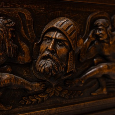 Baroque style chest