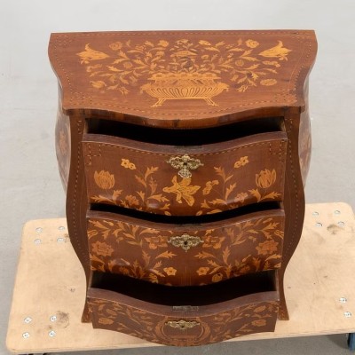Louis XV style chest of drawers
