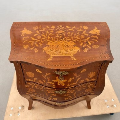 Louis XV style chest of drawers