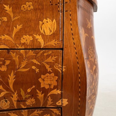 Louis XV style chest of drawers