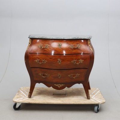 Rococo chest of drawers with stone top