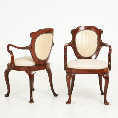 RokokoStill armchairs