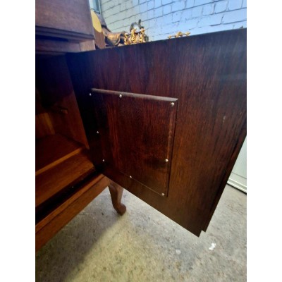 Antique oak chest of drawers