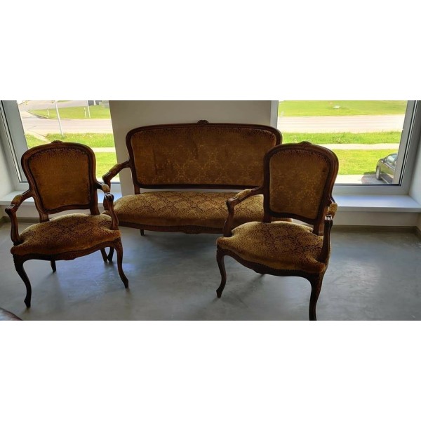 Louis XV style set