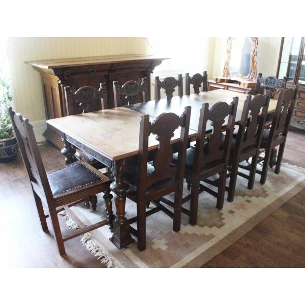 Dining room set made in the 19th century