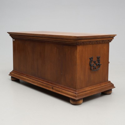 Antique shoe box
