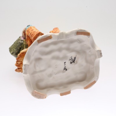 Porcelain table (Capodimonte, Italy)