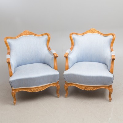 NeoRococo style armchairs