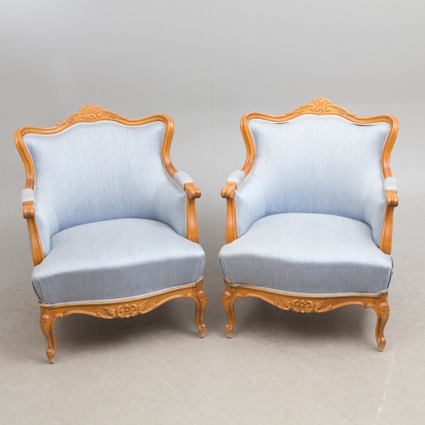 NeoRococo style armchairs
