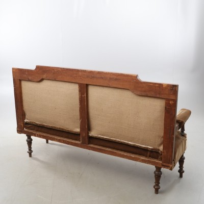 New Renaissance stiliaus sofa