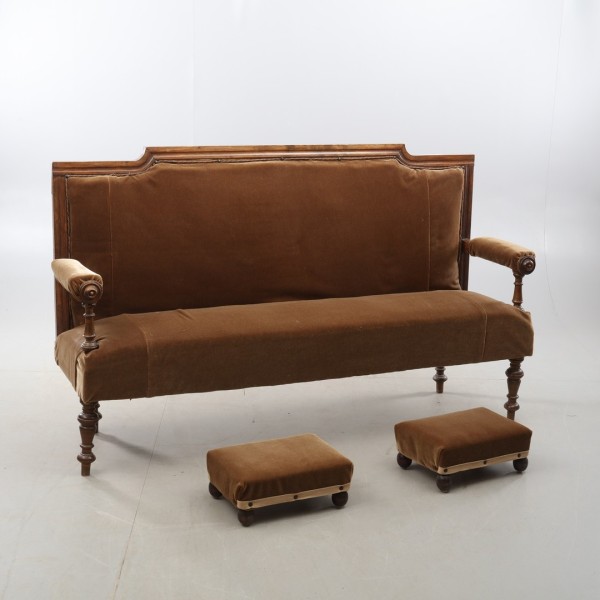 New Renaissance stiliaus sofa