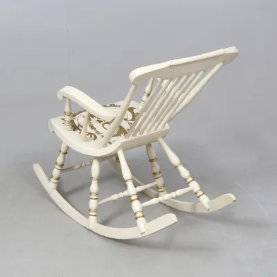 Rocking chair