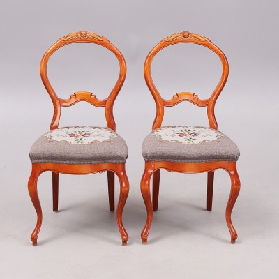 Rococo style chairs (2 pieces)