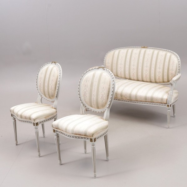 (FOR RESTORATION) Louis XVI style set