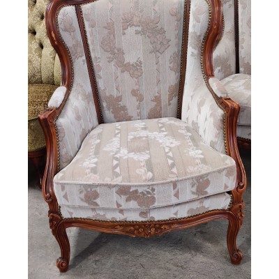 Louis XV stiliaus komplektas – klasikinės elegancijos pavyzdys! Louis XV stiliaus komplektas – klasikinės elegancijos pavyzdys!