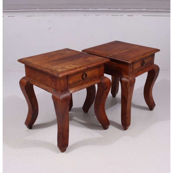 Antique chests of drawers