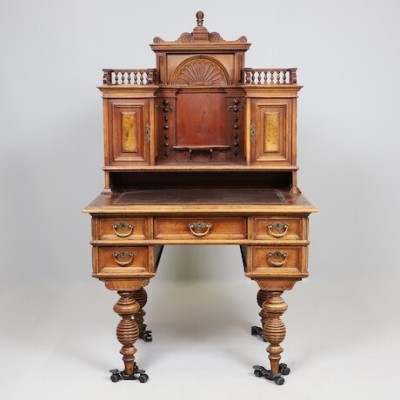 Renaissance style desk