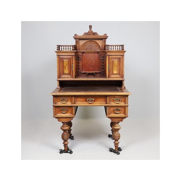Renaissance style desk