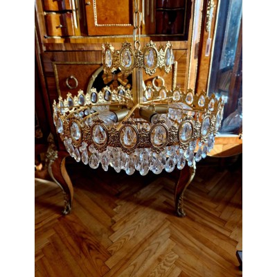 Chandelier (ST1)