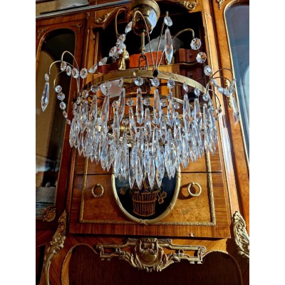 Chandelier (ST2)